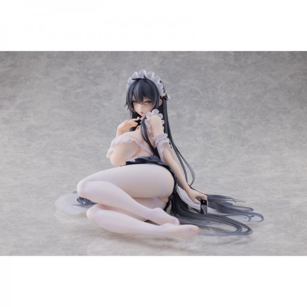 Azur Lane: Indomitable Ms. Motivationless Maid ver. 1/4 Scale PVC Statue